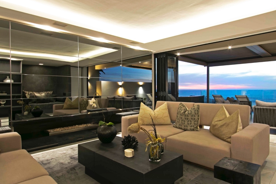 To Let 4 Bedroom Property for Rent in Bakoven Western Cape